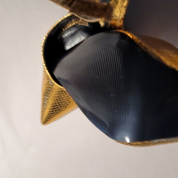 Women's Colin Stuart Gold Heels New - Picture 6 of 9